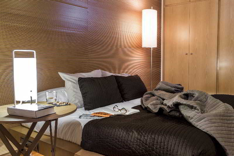 Apartamentos La Casa De Les Lletres Barcelona Luaran gambar